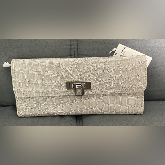 Versona Taupe Gray Clutch Wallet 8.5x4” NWT - Picture 1 of 6